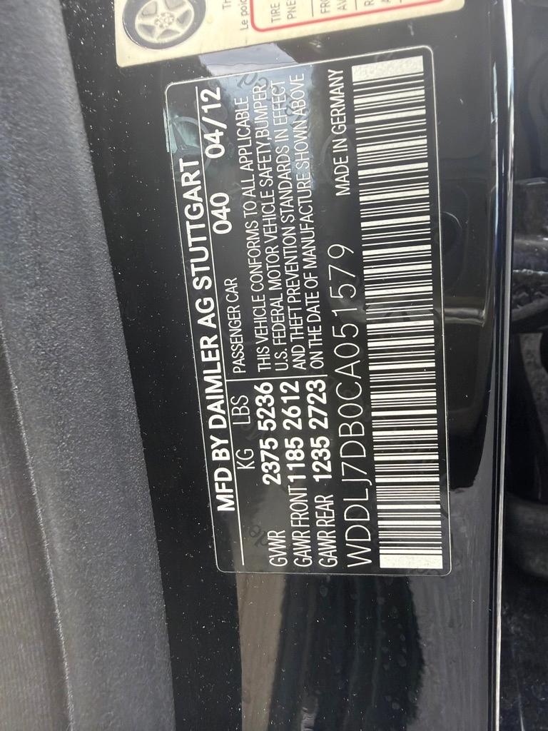 Mercedes-Benz CLS-Class  2012