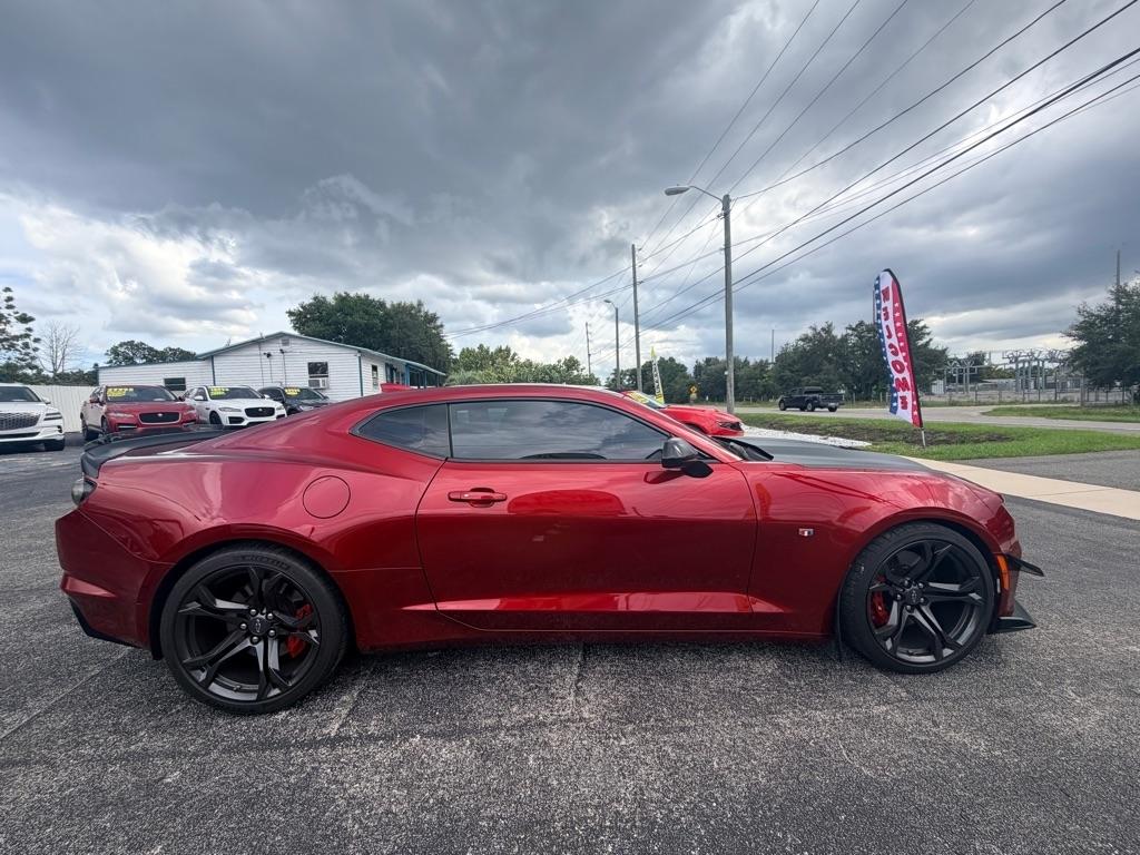 Chevrolet Camaro  2021