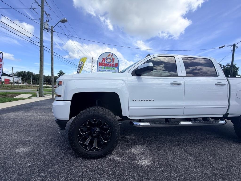 Chevrolet Silverado 1500  2017