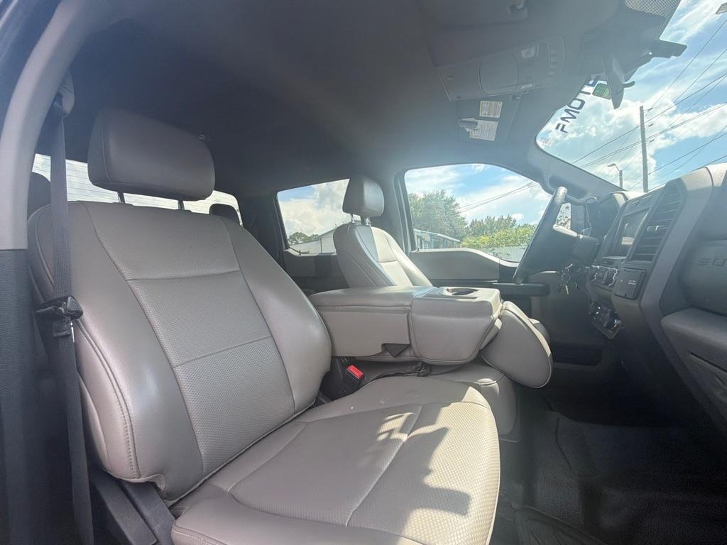 Ford Super Duty F-250 SRW King Ranch 4WD Crew Cab 8' Box 2021