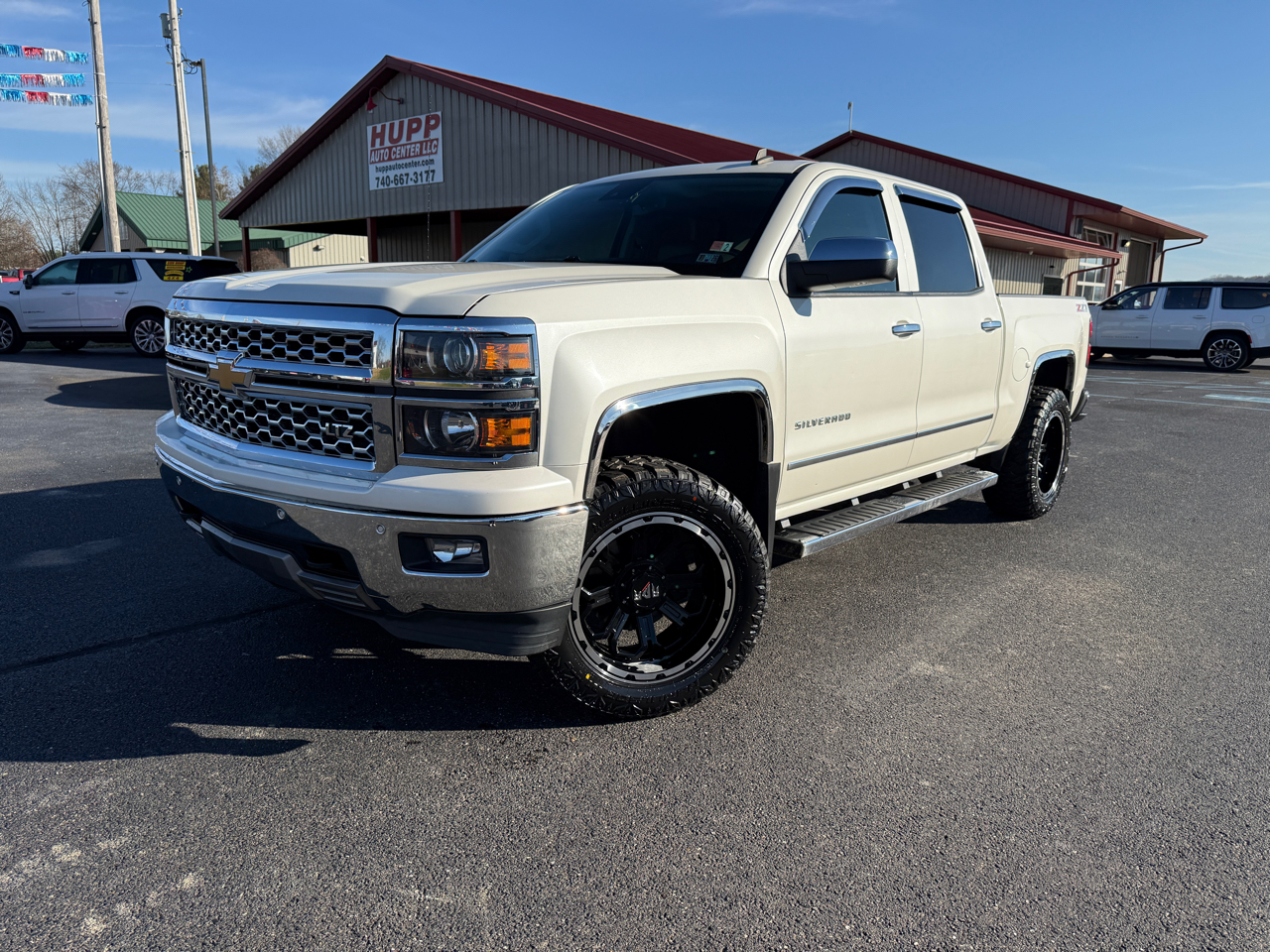 2014 Chevrolet Silverado 1500 4WD Crew Cab 143.5" LTZ