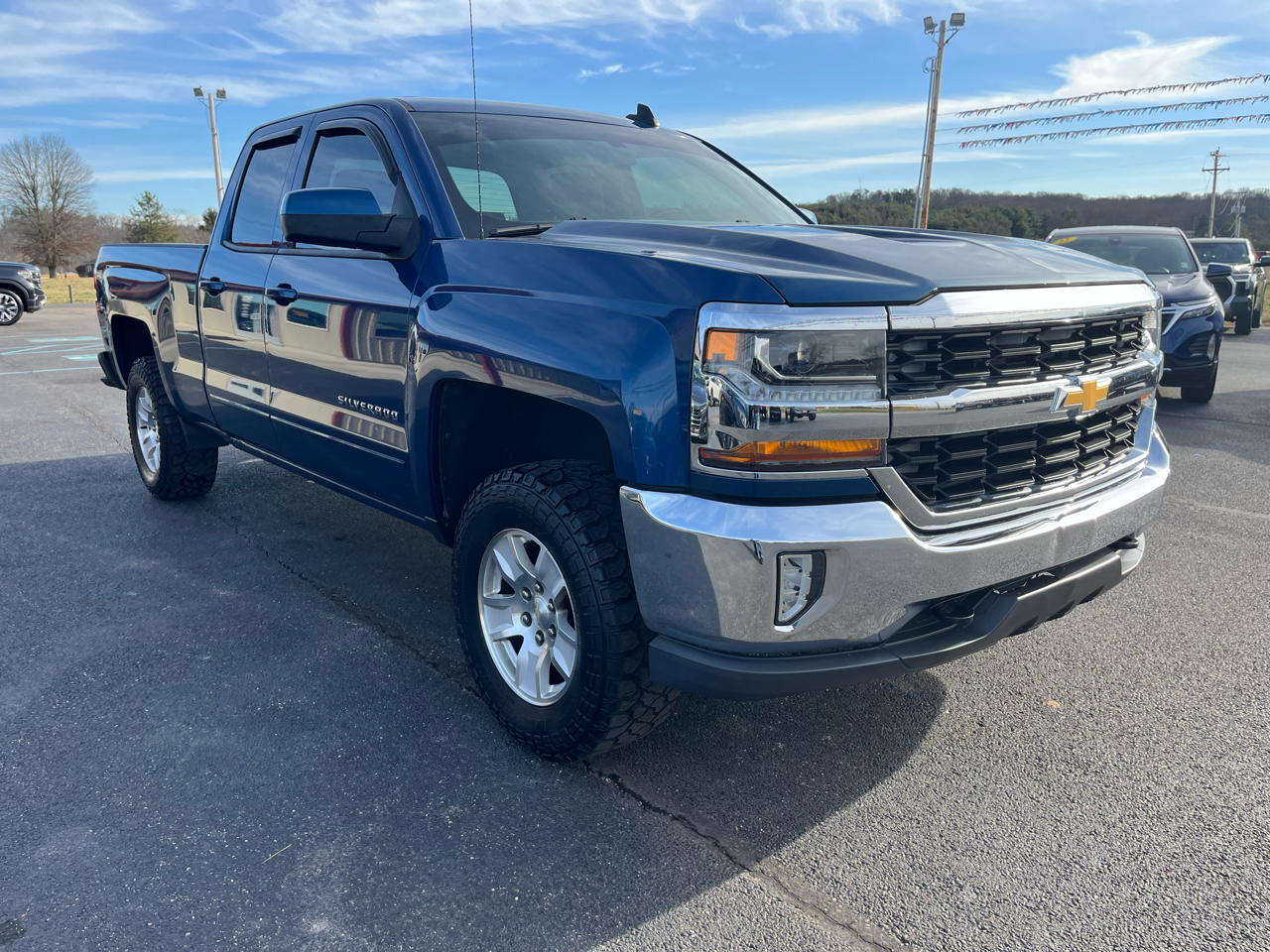 Chevrolet Silverado 1500 4WD Double Cab 143.5" LT w/1LT 2016