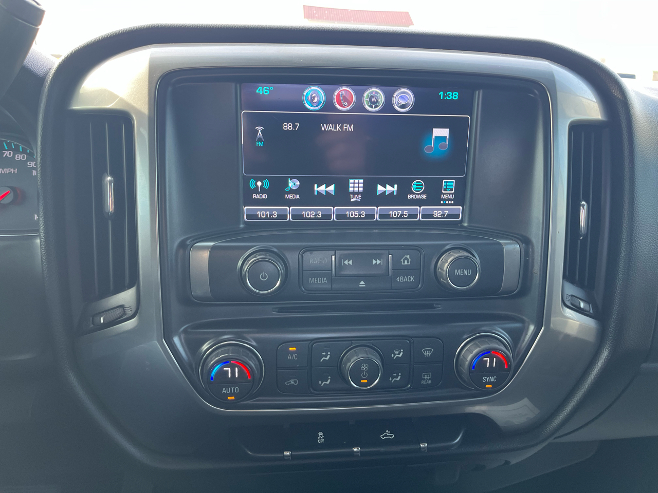 Chevrolet Silverado 1500 4WD Double Cab 143.5" LT w/1LT 2016