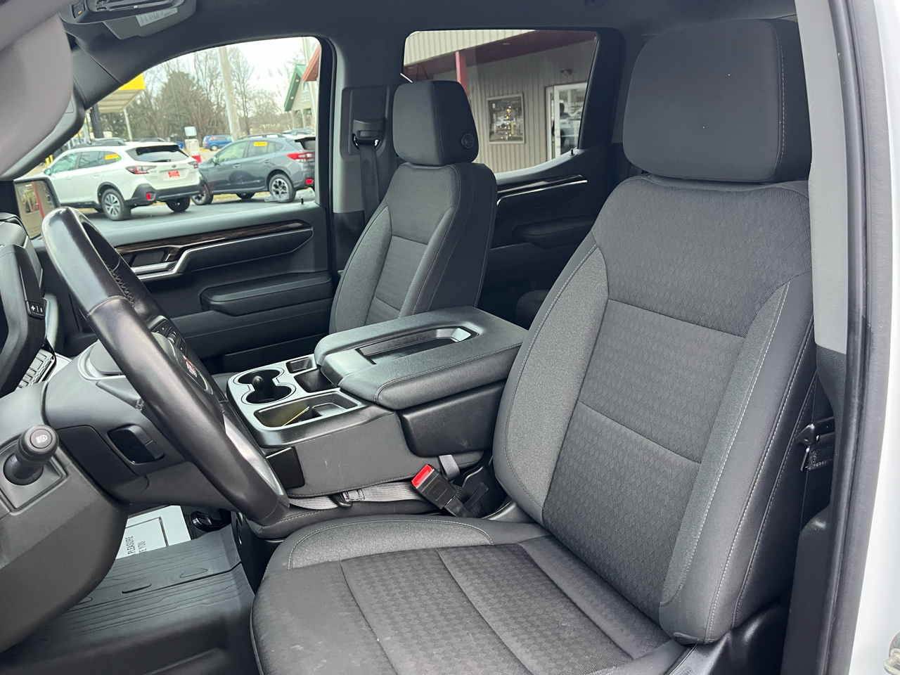 GMC Sierra 1500 4WD Crew Cab 157" Elevation 2022