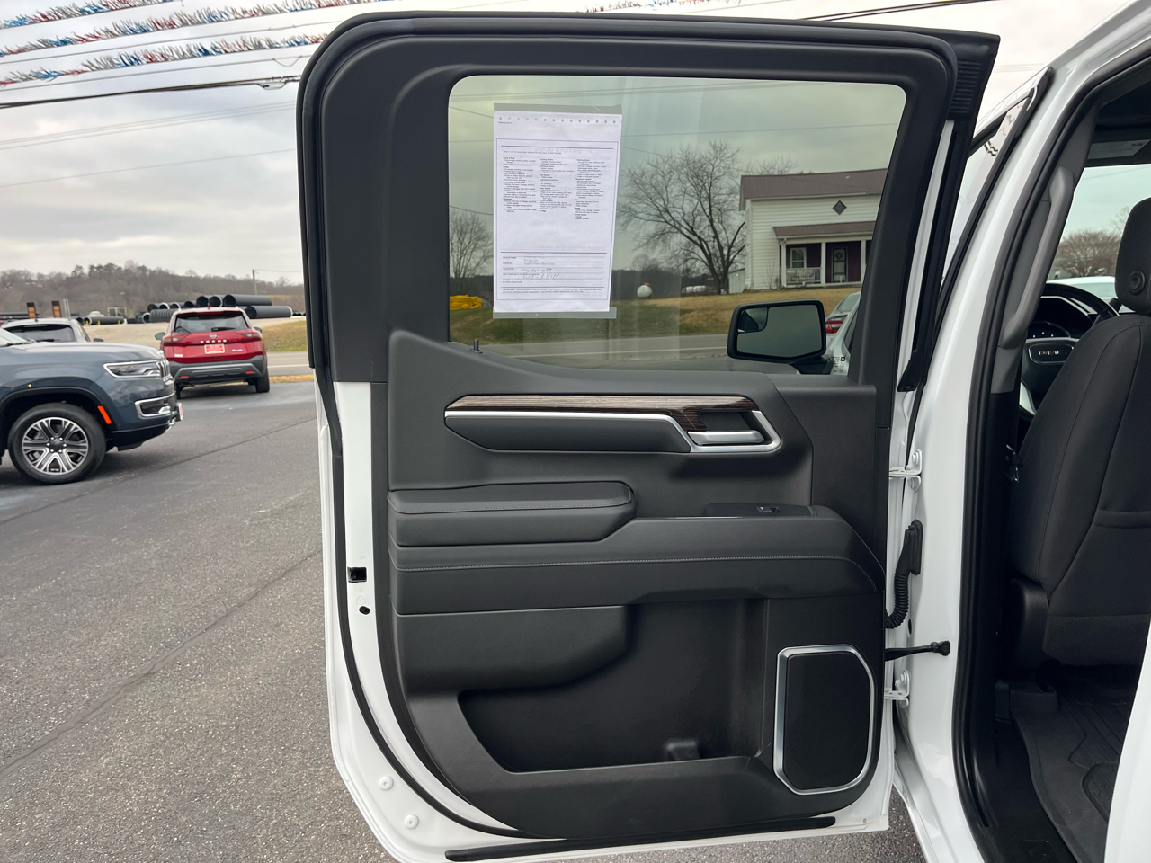 GMC Sierra 1500 4WD Crew Cab 157" Elevation 2022