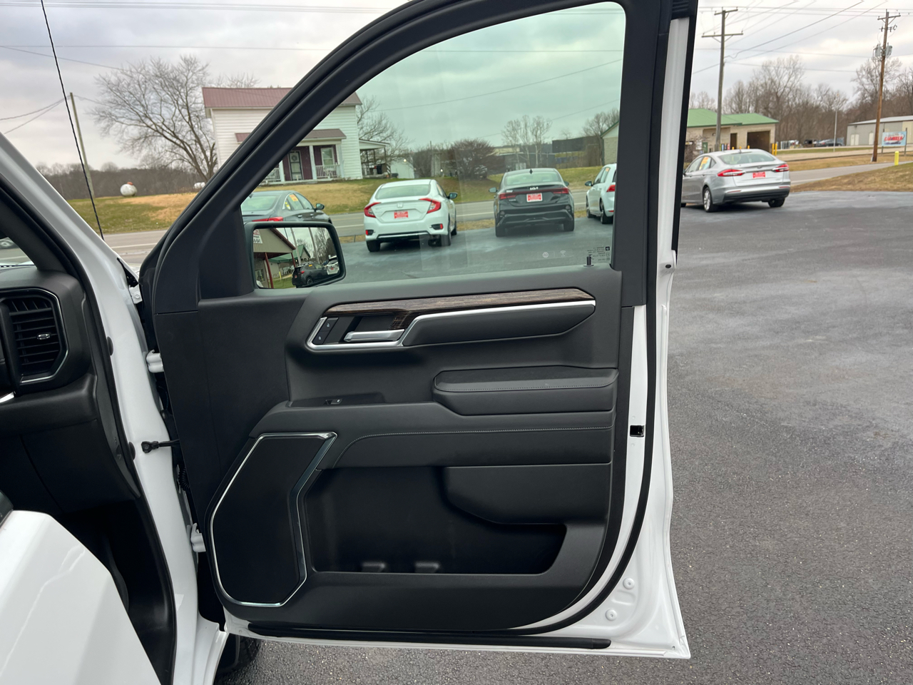 GMC Sierra 1500 4WD Crew Cab 157" Elevation 2022