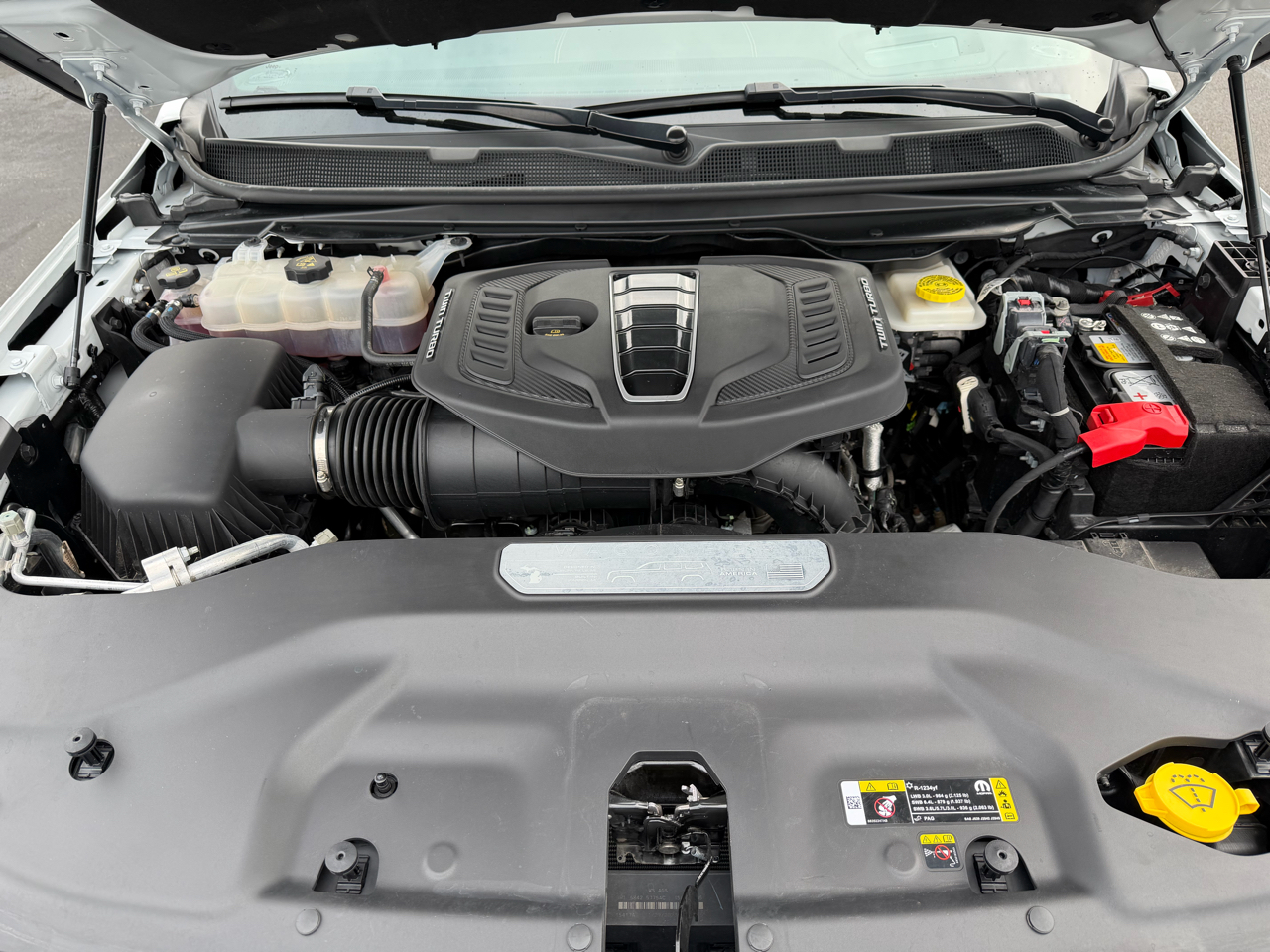 Jeep Grand Wagoneer Series III 4x4 2024