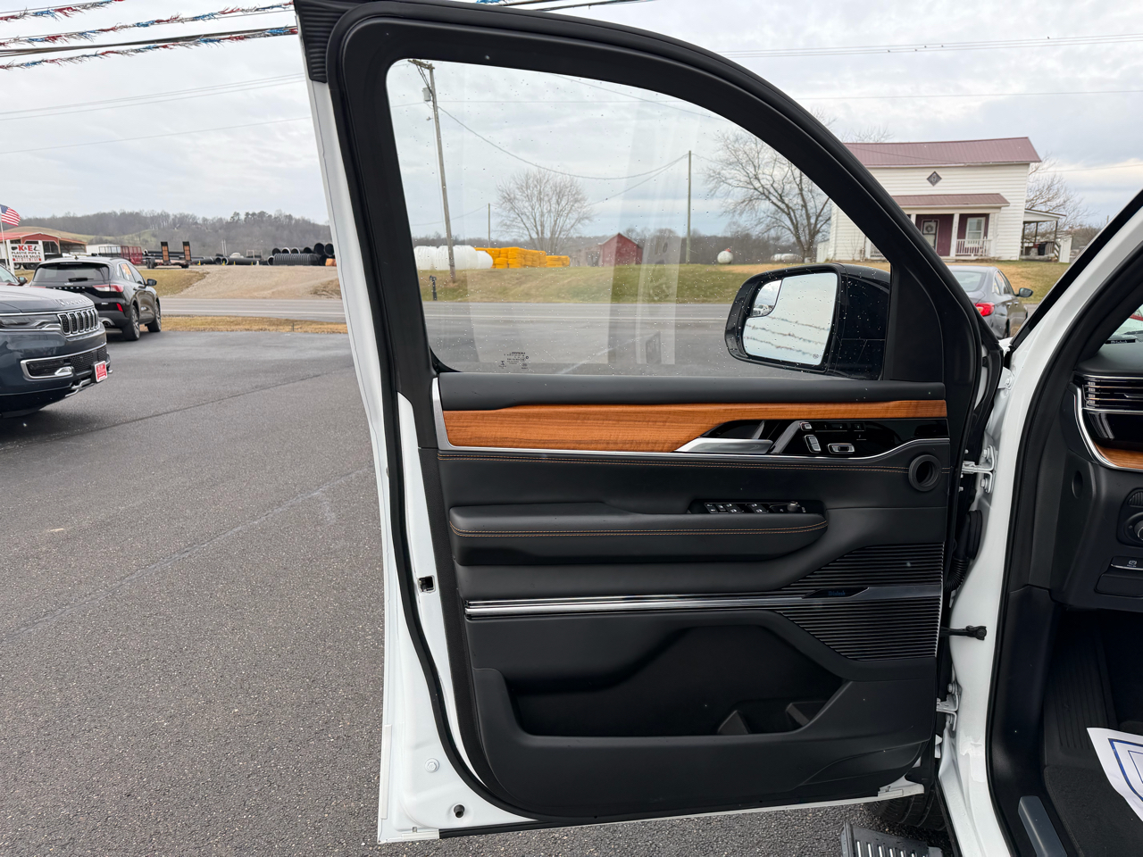 Jeep Grand Wagoneer Series III 4x4 2024