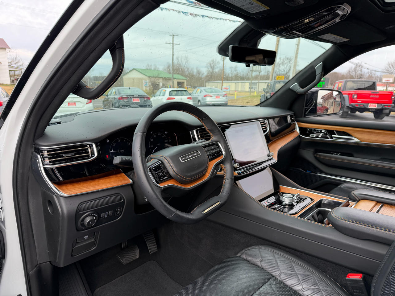 Jeep Grand Wagoneer Series III 4x4 2024