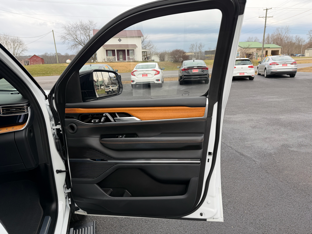 Jeep Grand Wagoneer Series III 4x4 2024