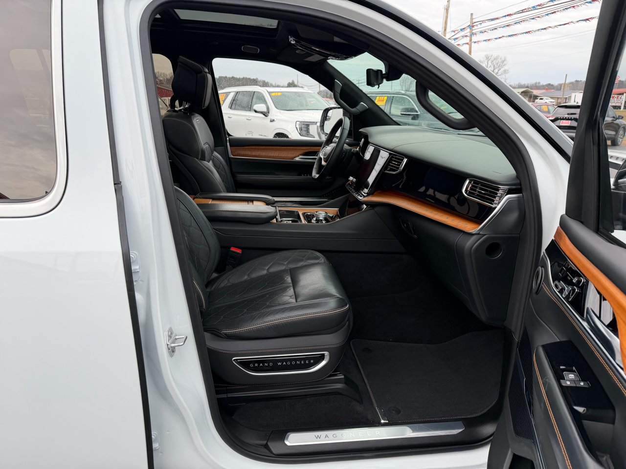 Jeep Grand Wagoneer Series III 4x4 2024