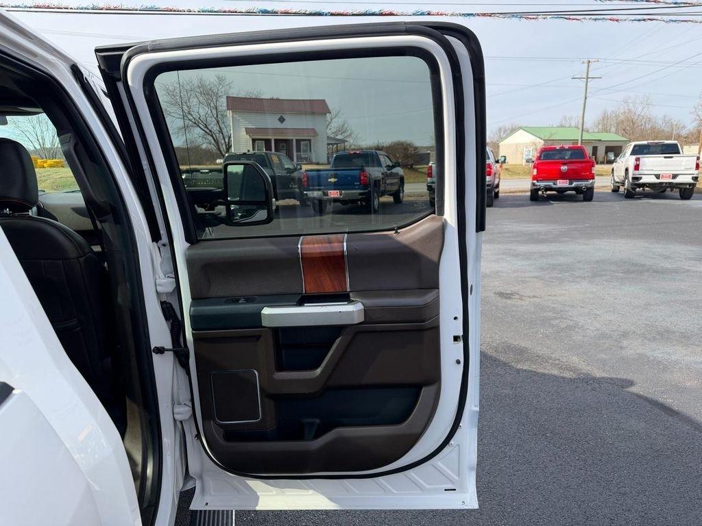 Ford F-150 4WD SuperCrew 150" King Ranch 2015