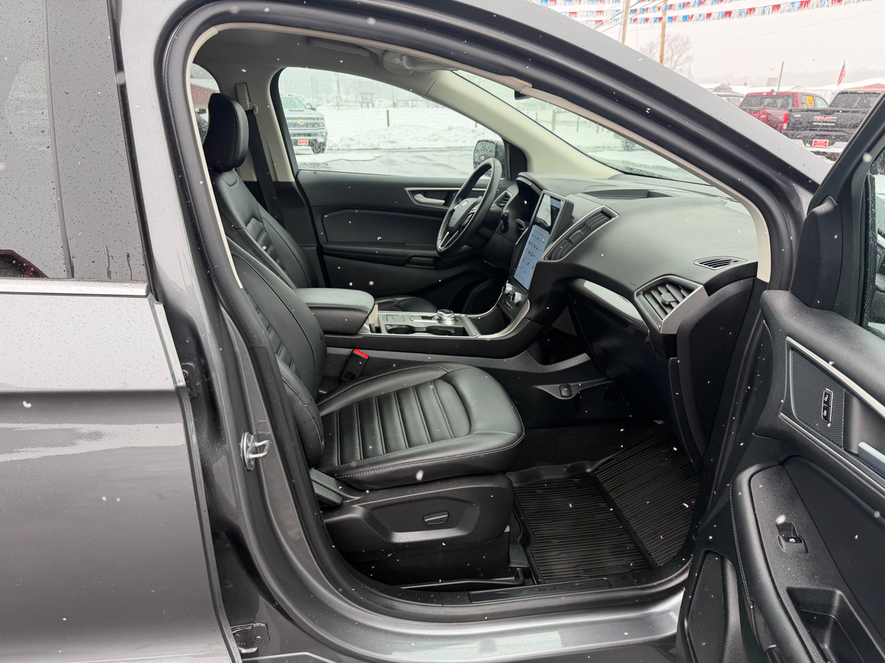 Ford Edge SEL AWD 2024