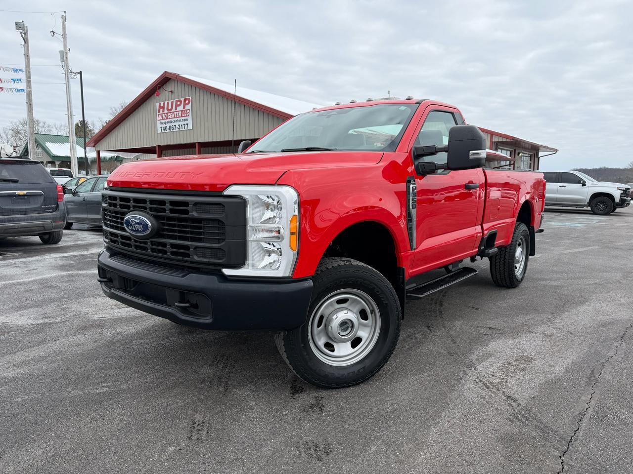 2023 Ford Super Duty F-350 SRW XL 4WD Reg Cab 8' Box