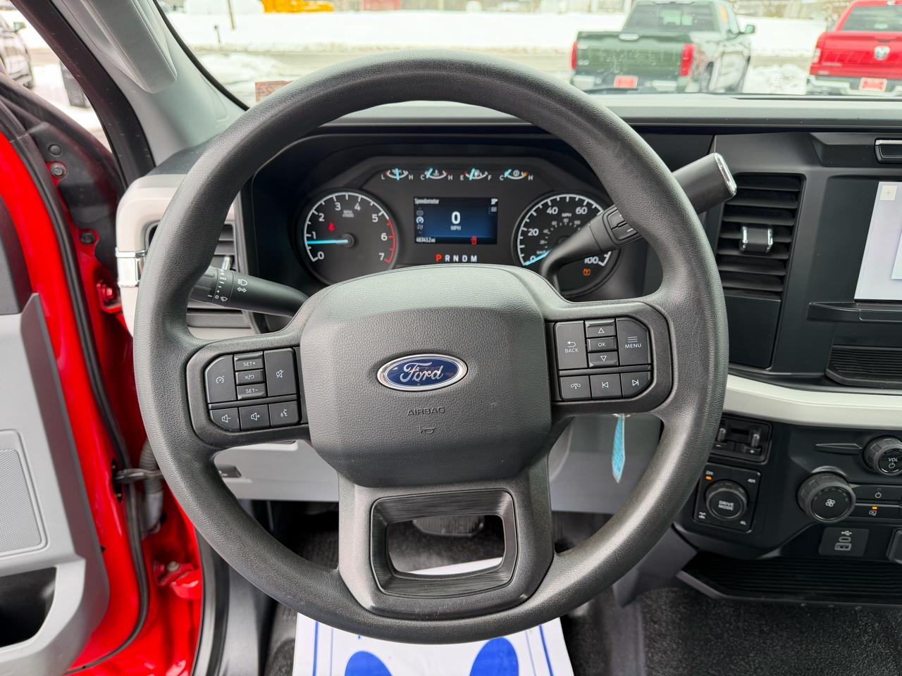 Ford Super Duty F-350 SRW XL 4WD Reg Cab 8' Box 2023