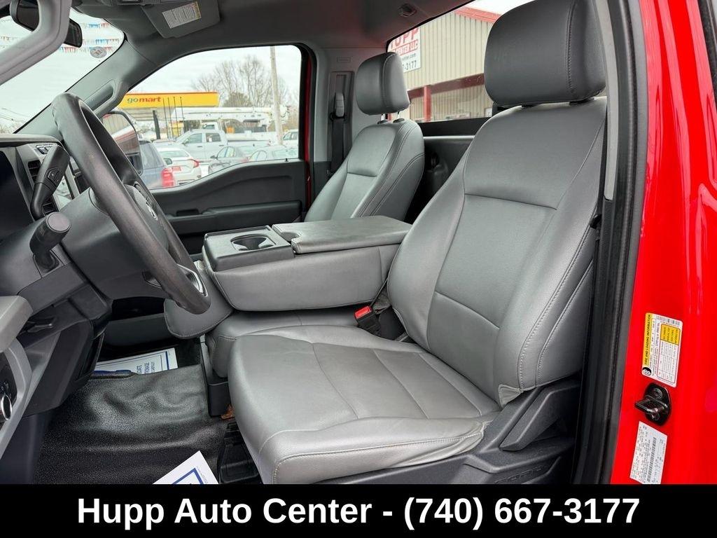 Ford Super Duty F-350 SRW XL 4WD Reg Cab 8' Box 2023