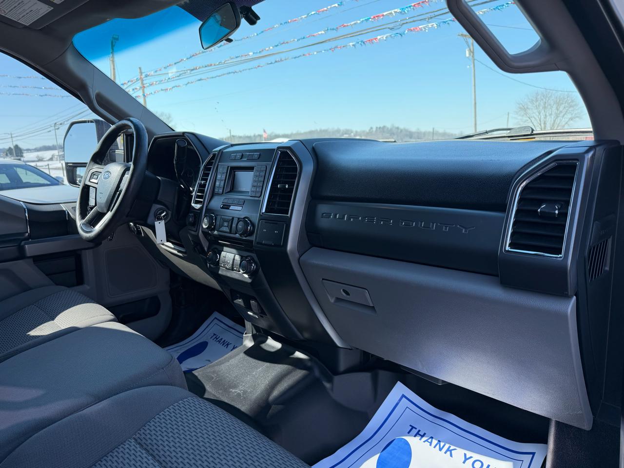 Ford Super Duty F-250 SRW 4WD Crew Cab 156" XLT 2018