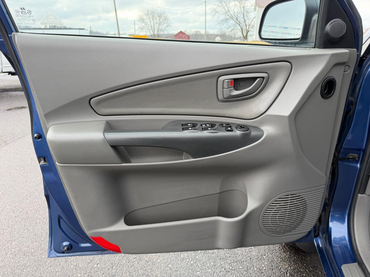 Hyundai Tucson FWD 4dr I4 Man GLS 2008