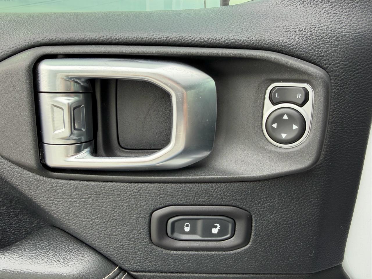 Jeep Wrangler Unlimited Sahara 4x4 2018