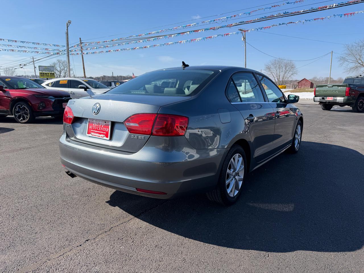 Volkswagen Jetta Sedan 4dr Auto SE PZEV 2013