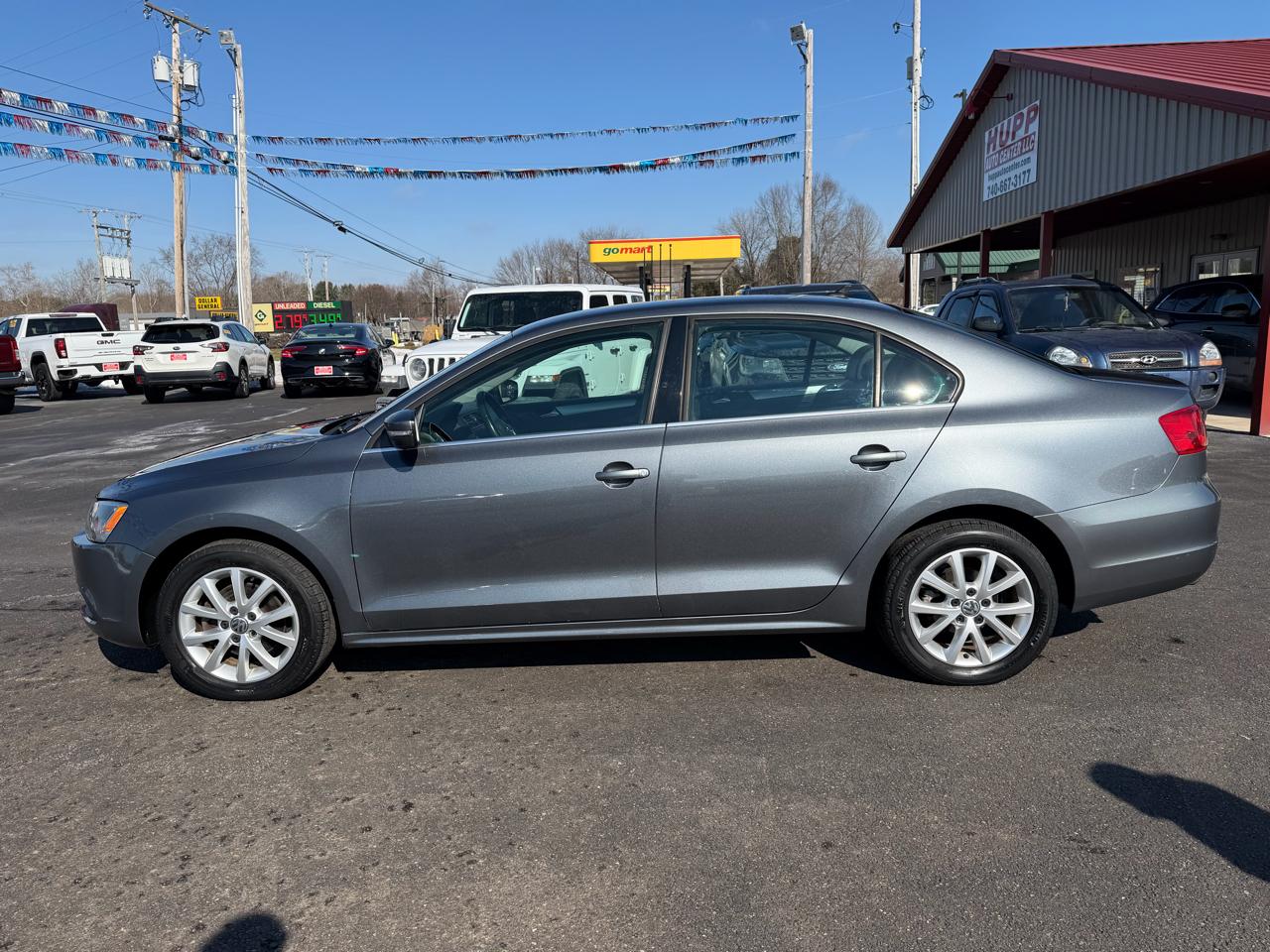 Volkswagen Jetta Sedan 4dr Auto SE PZEV 2013