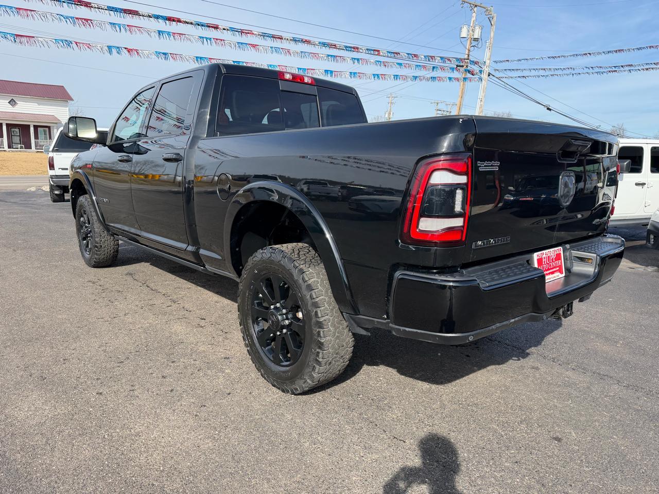 RAM 2500 Laramie 4x4 Crew Cab 6'4" Box 2020