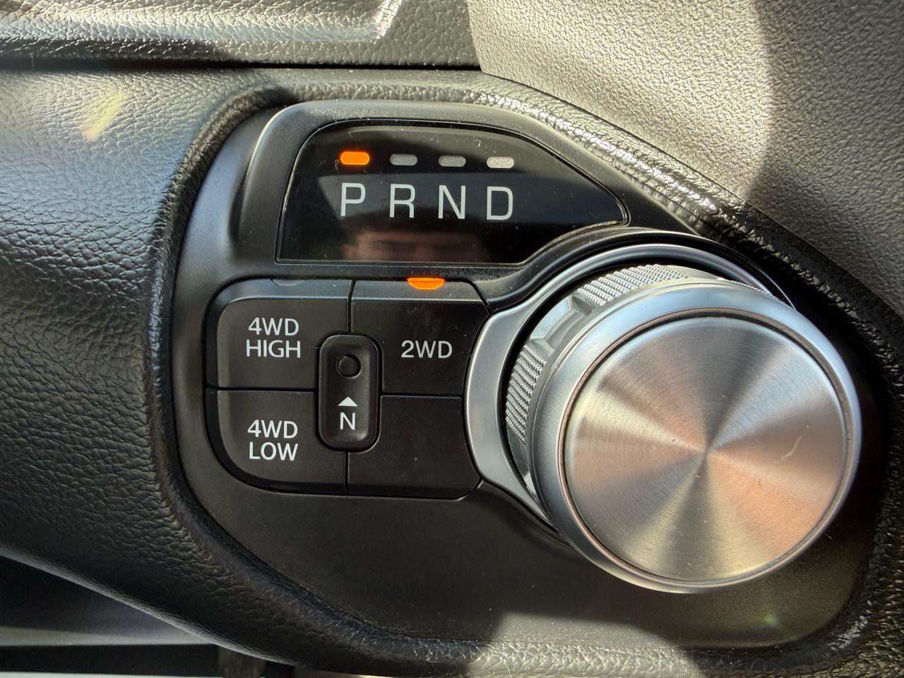 RAM 2500 Laramie 4x4 Crew Cab 6'4" Box 2020