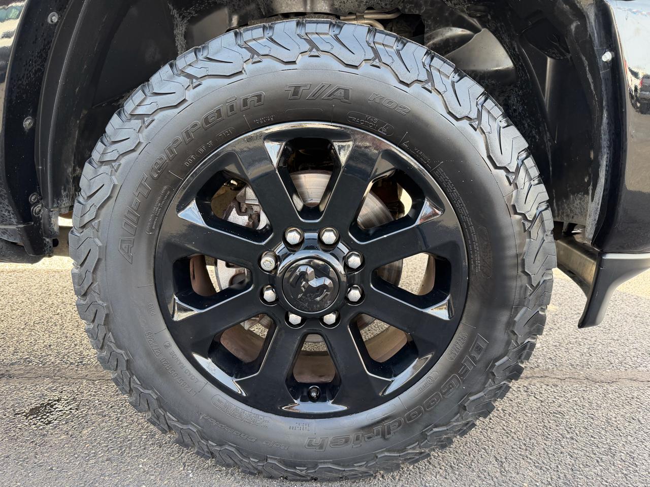 RAM 2500 Laramie 4x4 Crew Cab 6'4" Box 2020