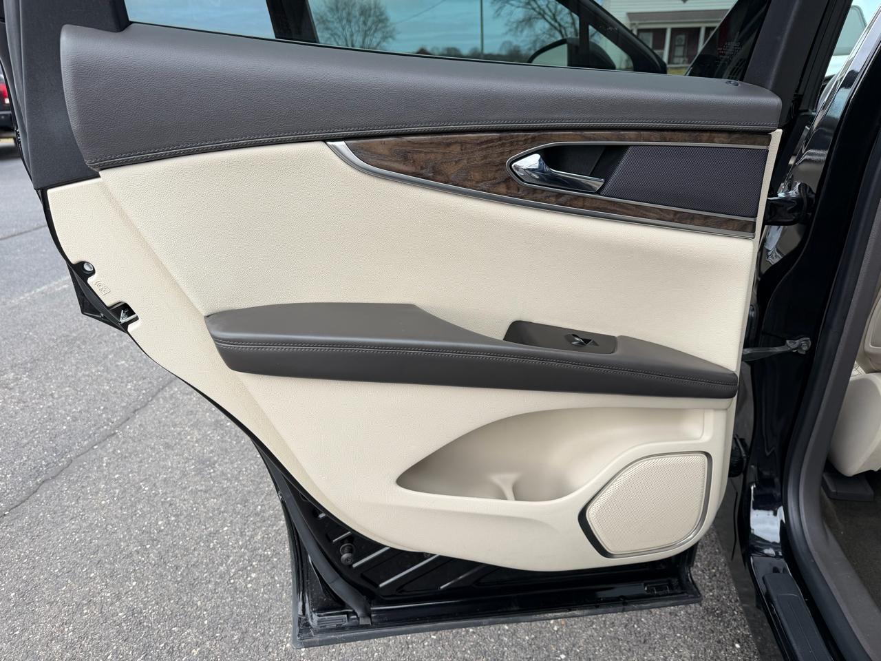 Lincoln MKX Reserve AWD 2017