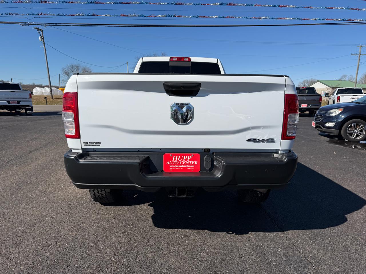 RAM 3500 Tradesman 4x4 Crew Cab 8' Box 2022