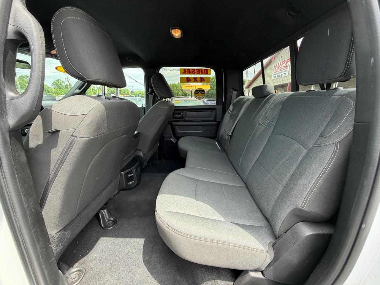RAM 3500 Tradesman 4x4 Crew Cab 8' Box 2022