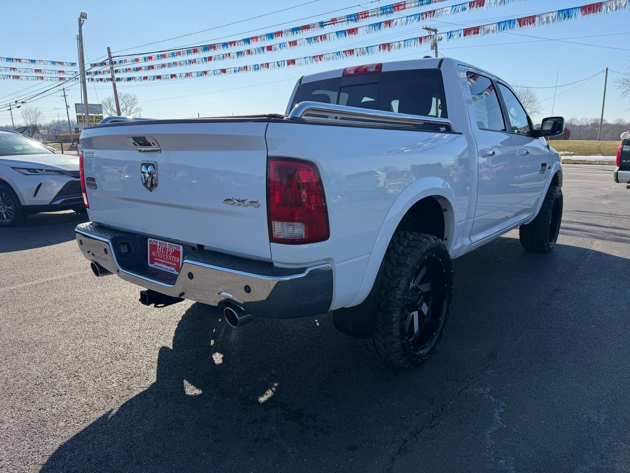 RAM 1500 4WD Crew Cab 140.5" Laramie Longhorn Edition 2012