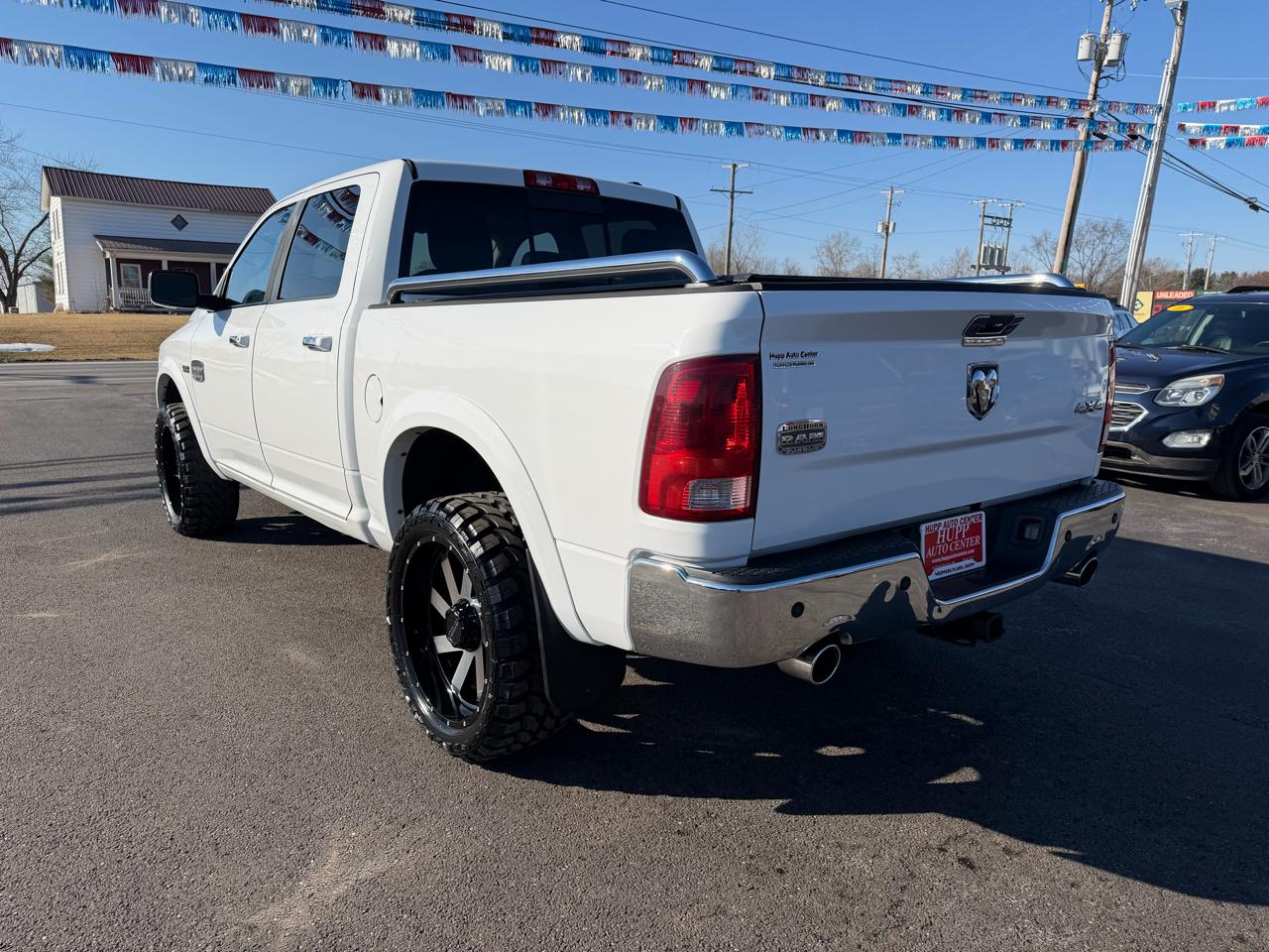 RAM 1500 4WD Crew Cab 140.5" Laramie Longhorn Edition 2012