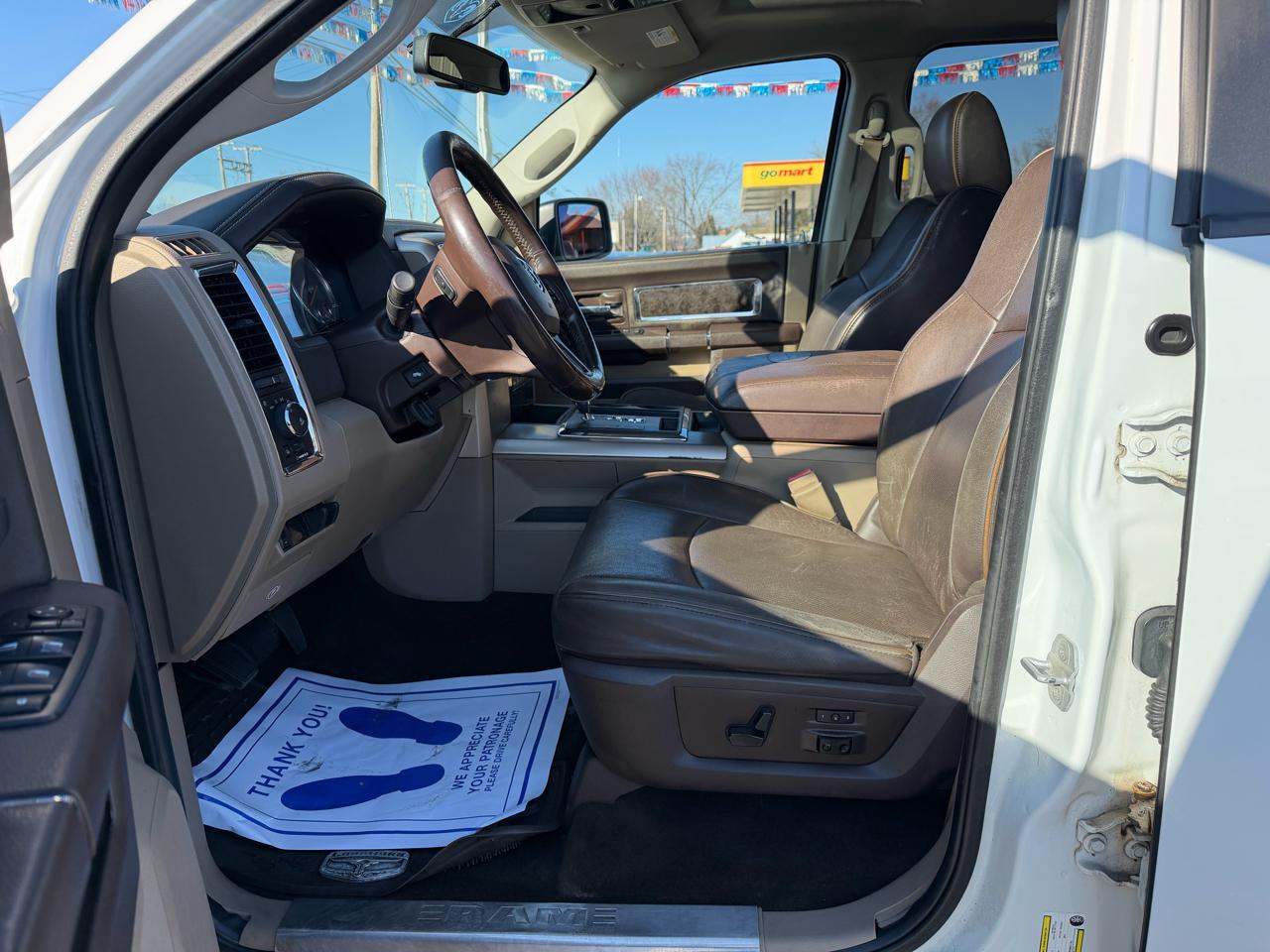 RAM 1500 4WD Crew Cab 140.5" Laramie Longhorn Edition 2012