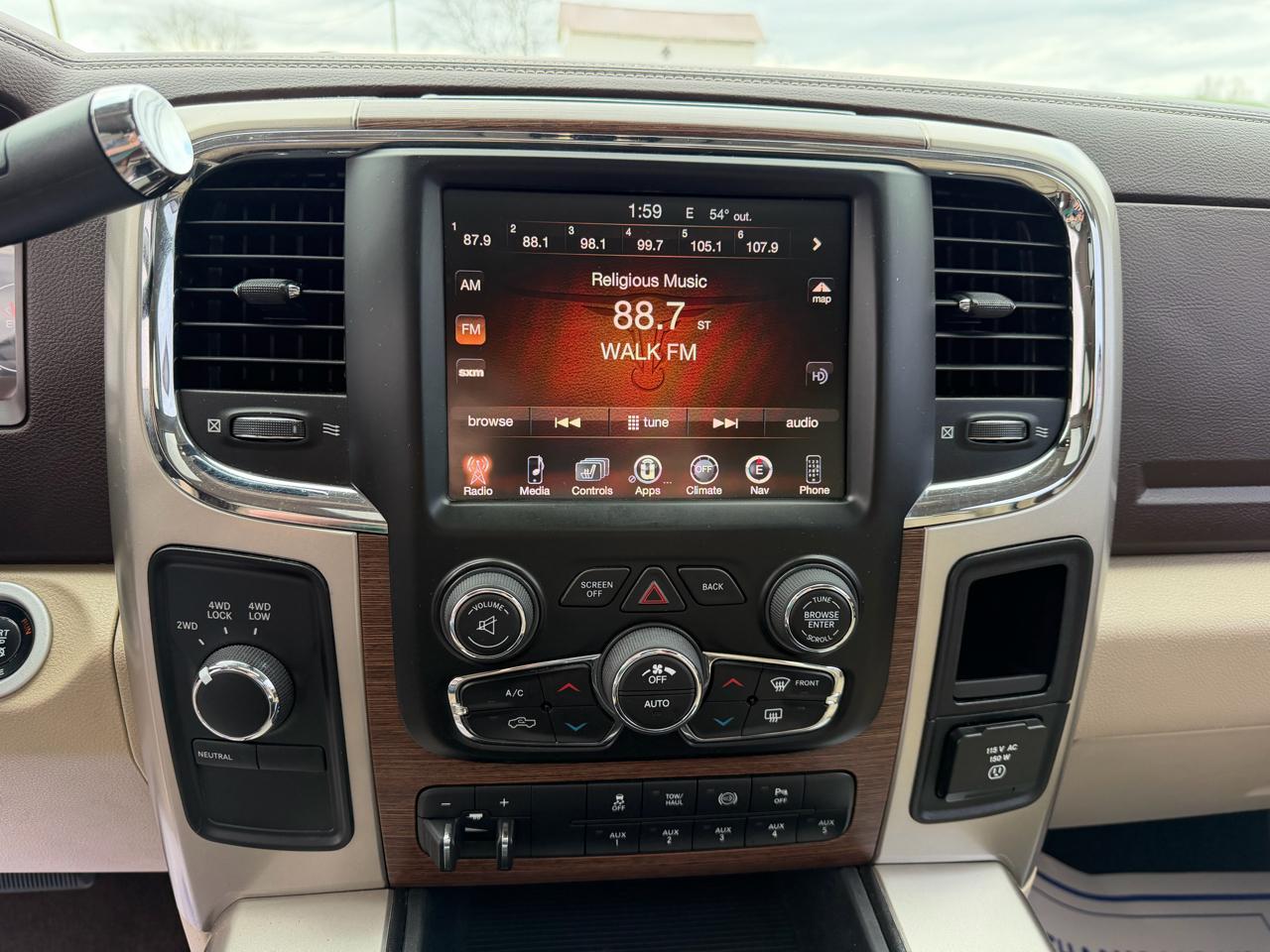 RAM 2500 4WD Crew Cab 149" Laramie 2015