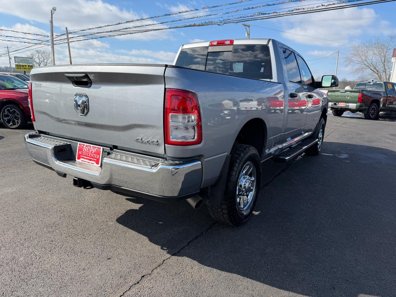 RAM 2500 Tradesman 4x4 Crew Cab 6'4" Box 2019