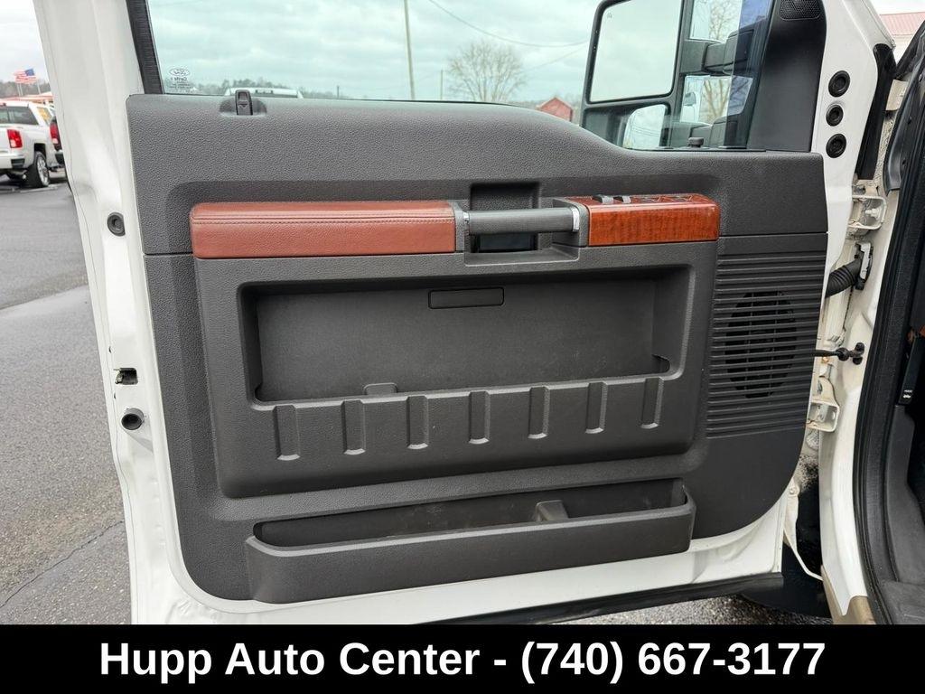 Ford Super Duty F-350 SRW 4WD Crew Cab 156" King Ranch 2014
