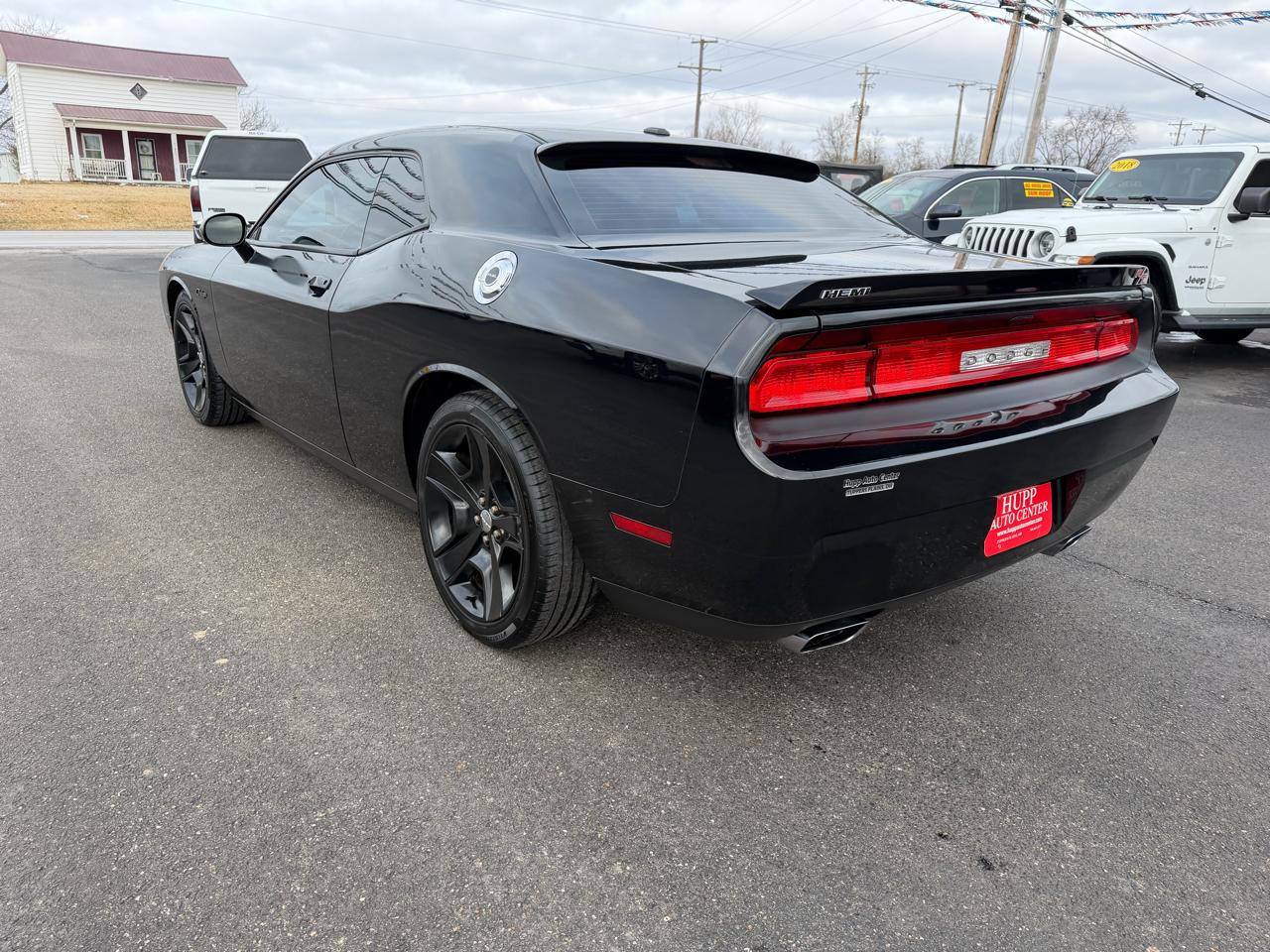 Dodge Challenger 2dr Cpe R/T Classic 2012
