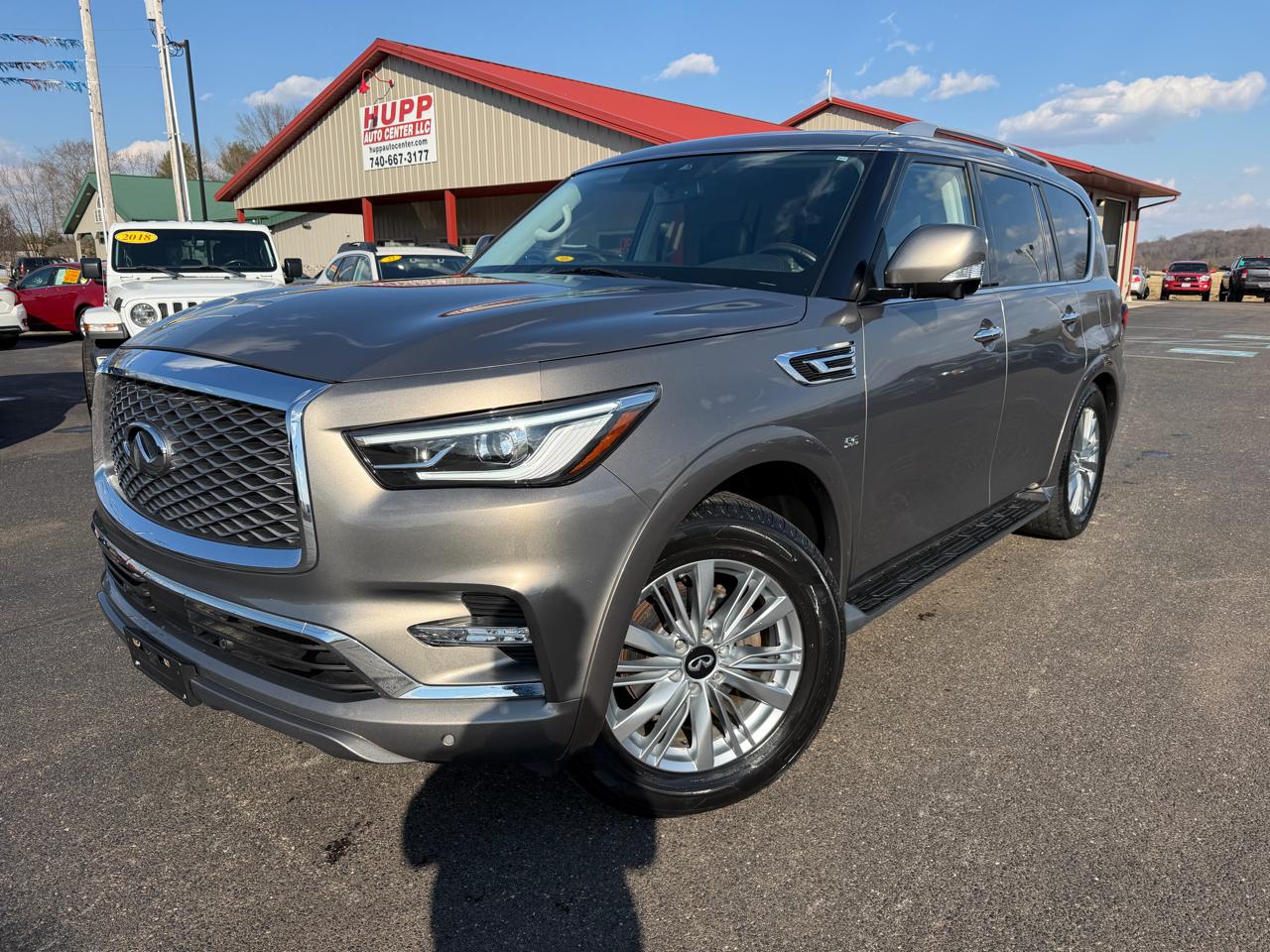 Infiniti QX80 LUXE AWD 2019