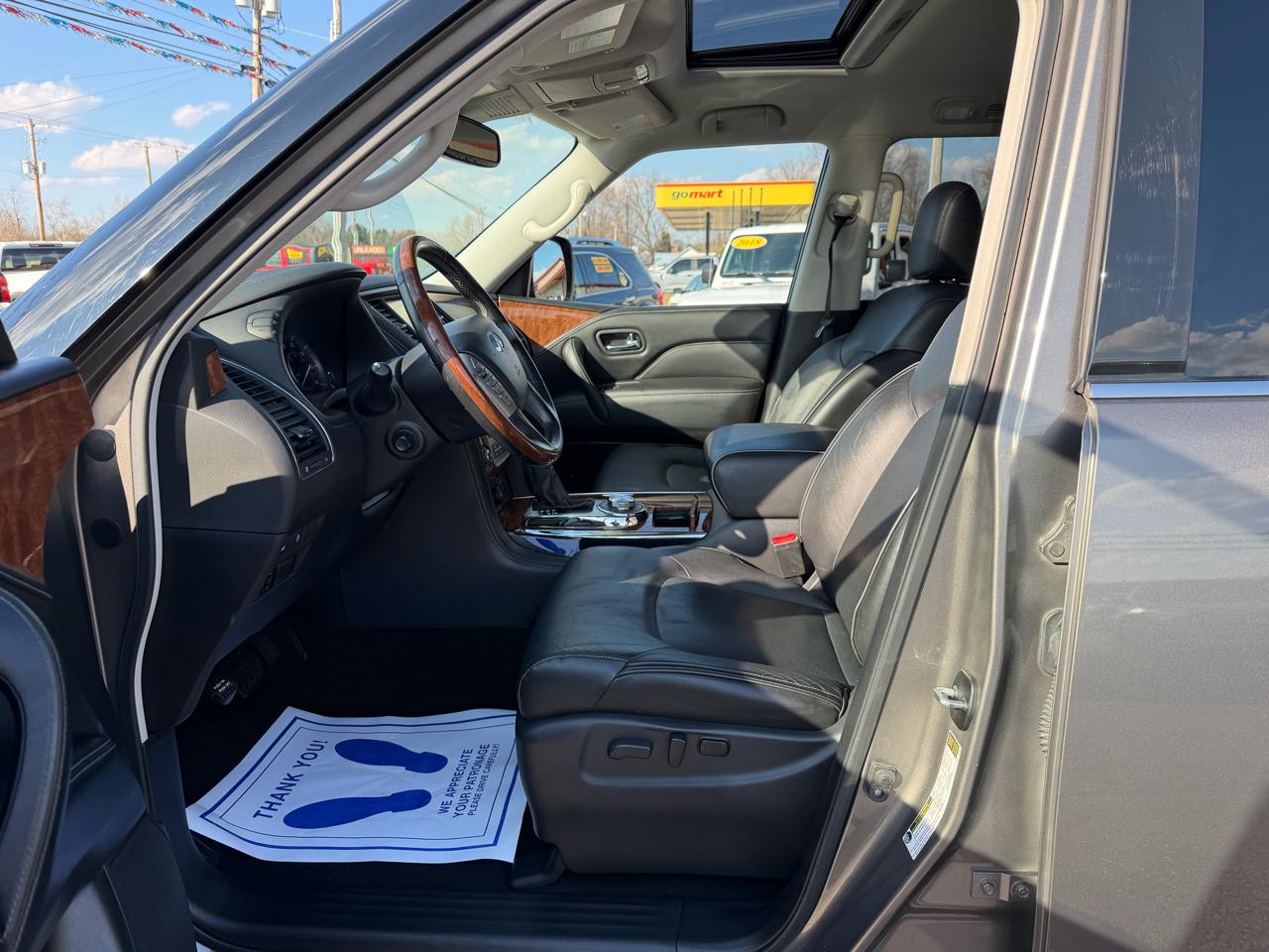 Infiniti QX80 LUXE AWD 2019