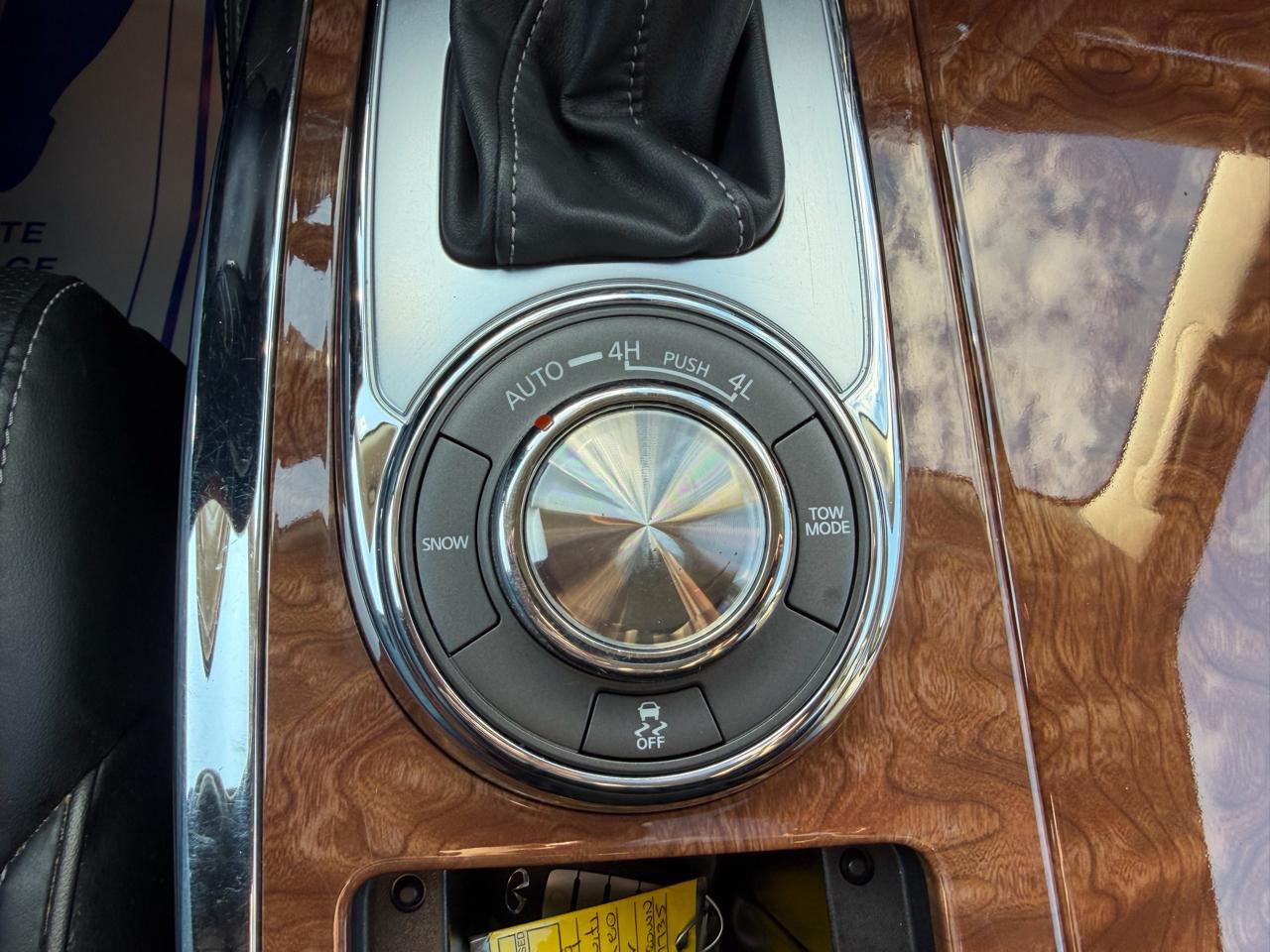 Infiniti QX80 LUXE AWD 2019