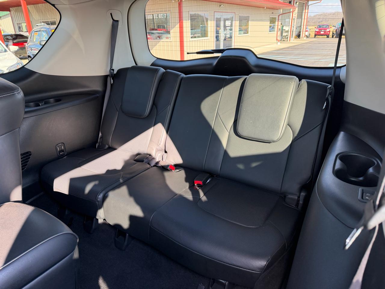 Infiniti QX80 LUXE AWD 2019