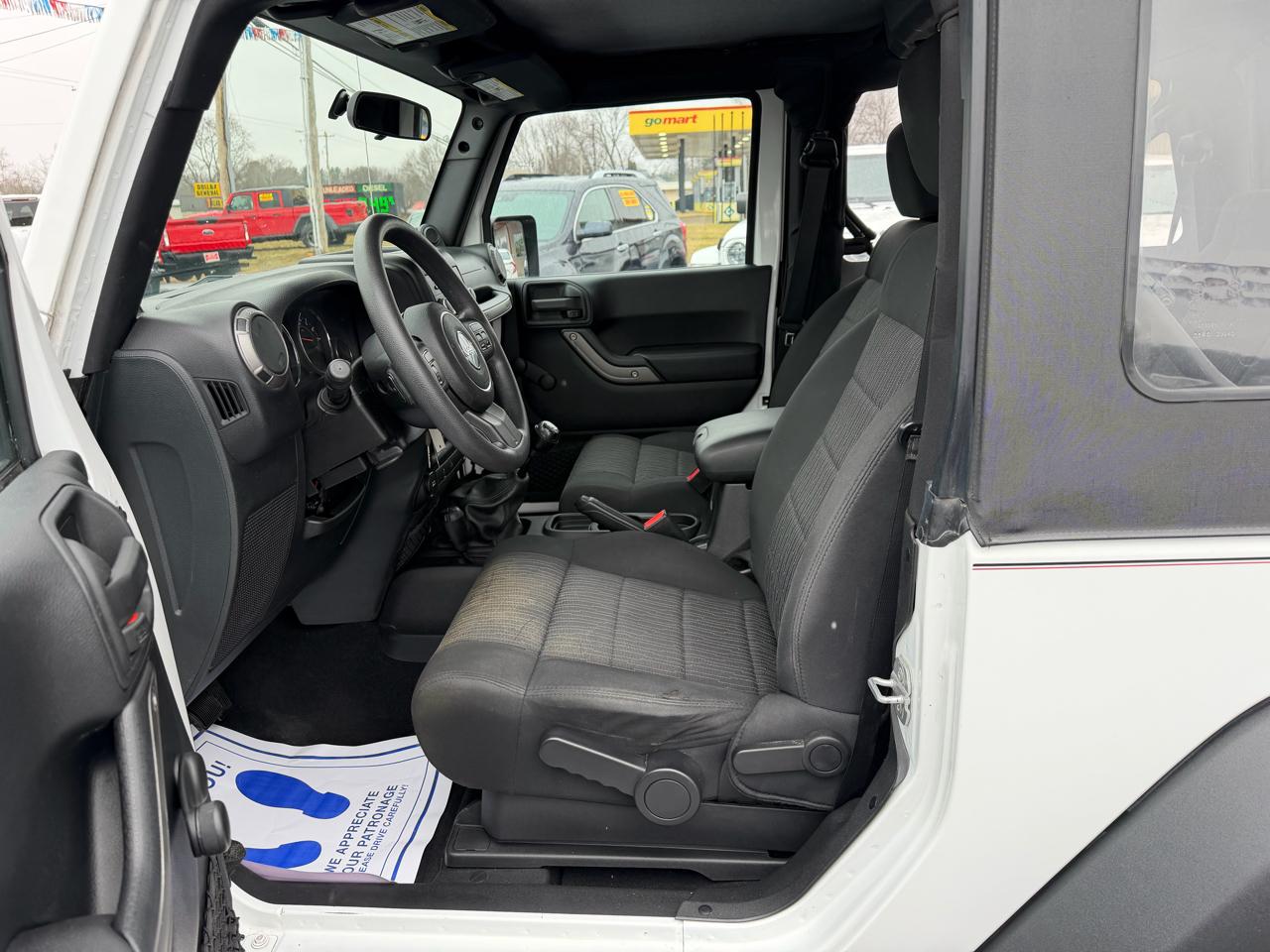 Jeep Wrangler 4WD 2dr Sport 2011