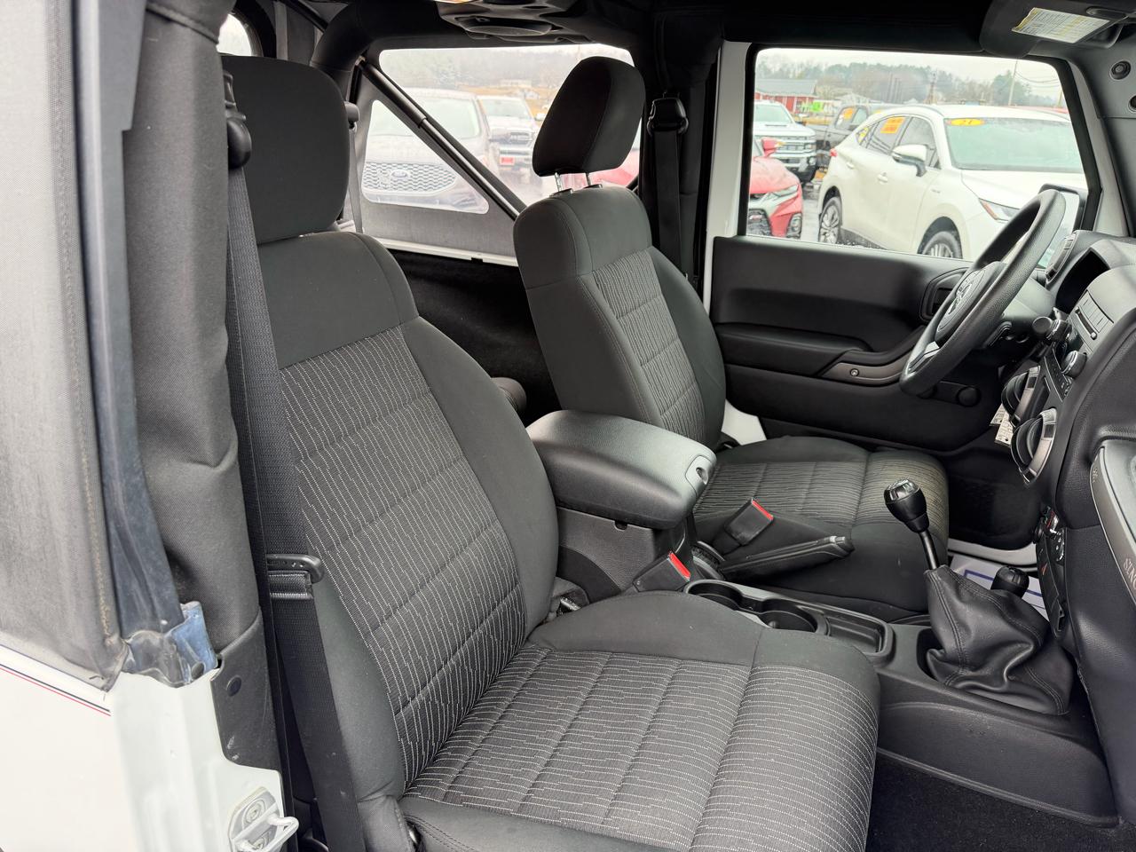 Jeep Wrangler 4WD 2dr Sport 2011