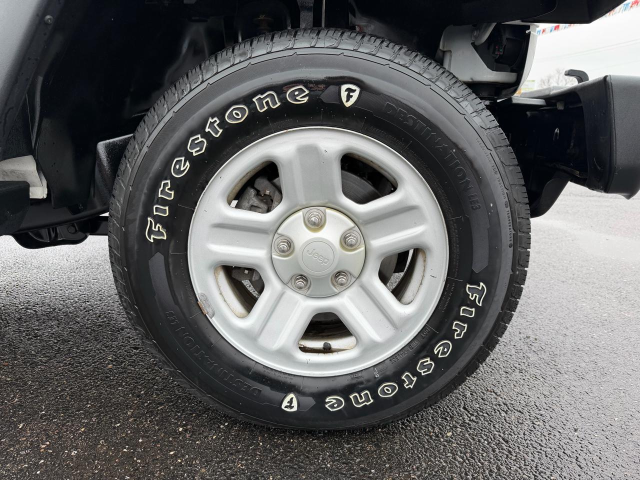 Jeep Wrangler 4WD 2dr Sport 2011