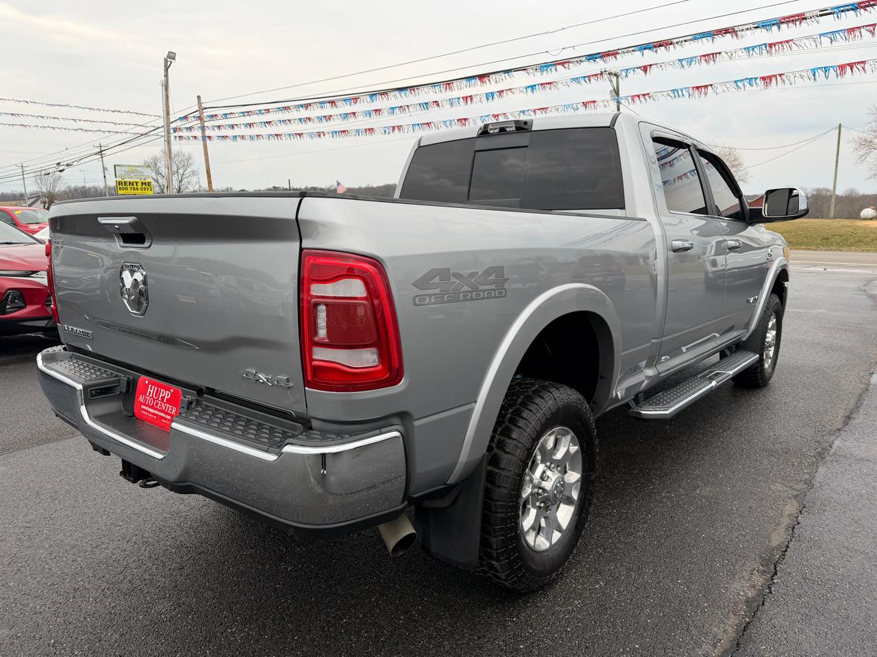 RAM 2500 Laramie 4x4 Crew Cab 6'4" Box 2022