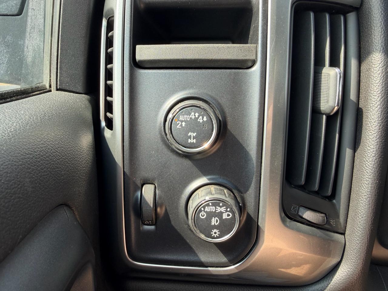 Chevrolet Silverado 1500 LT 4WD 2017