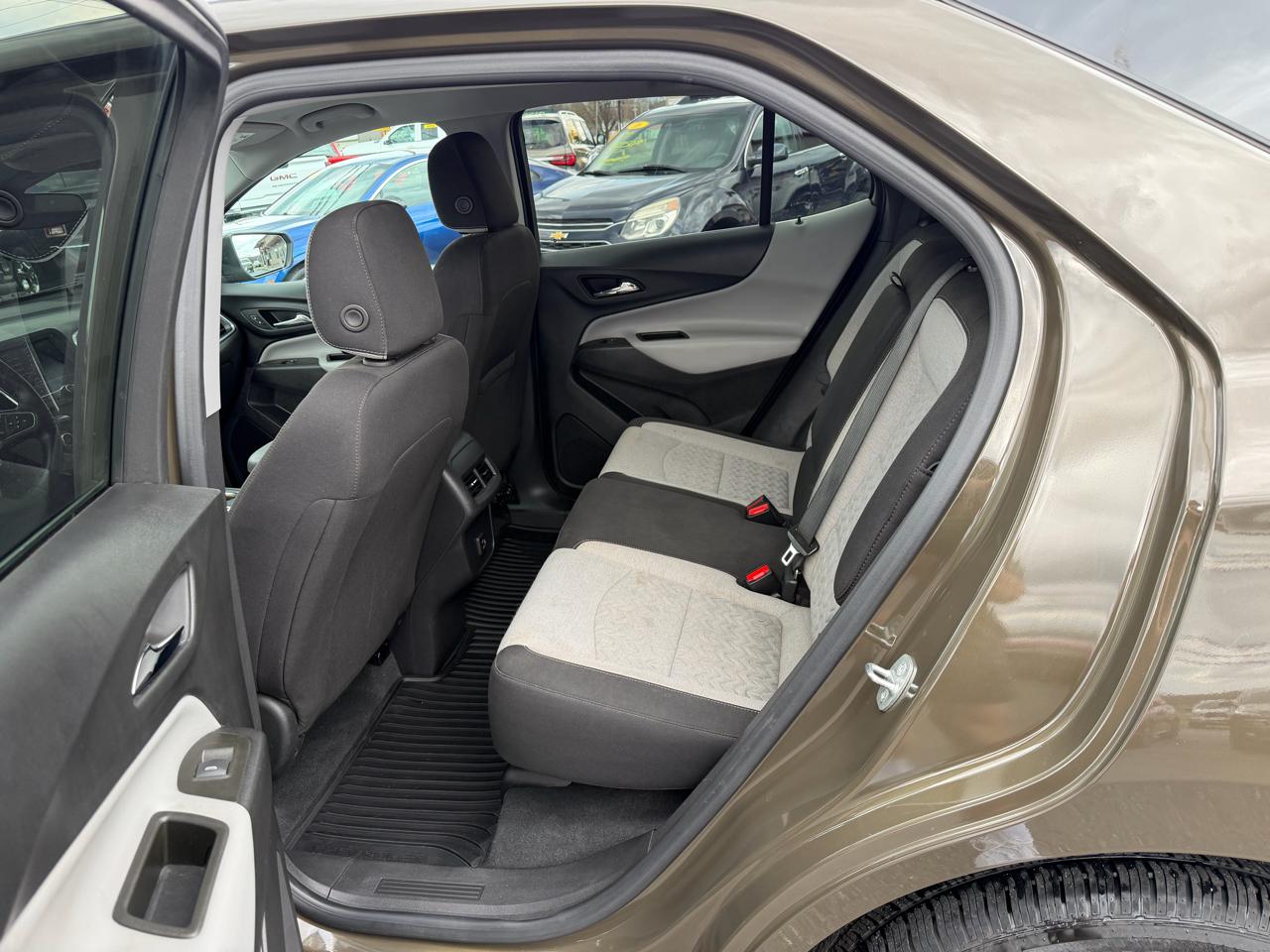 Chevrolet Equinox AWD 4dr LT w/1LT 2023