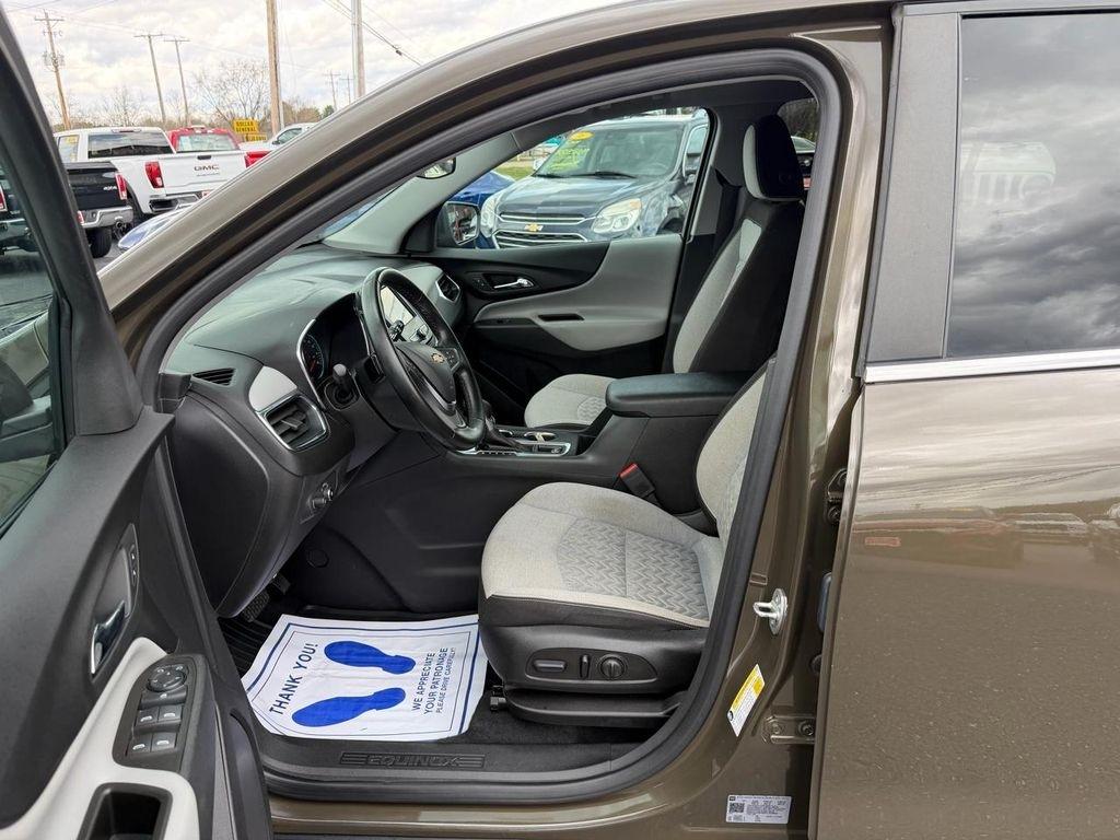 Chevrolet Equinox AWD 4dr LT w/1LT 2023