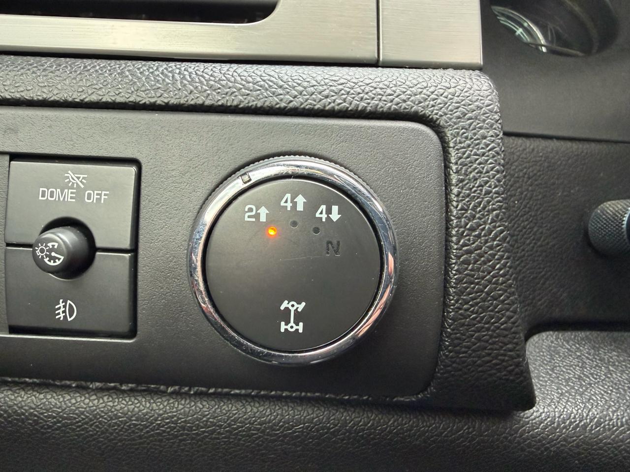 Chevrolet Silverado 2500HD 4WD Crew Cab 153.7" LTZ 2013